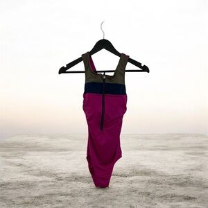 Lands' End purple and gray One Piece Swimsuit zipper